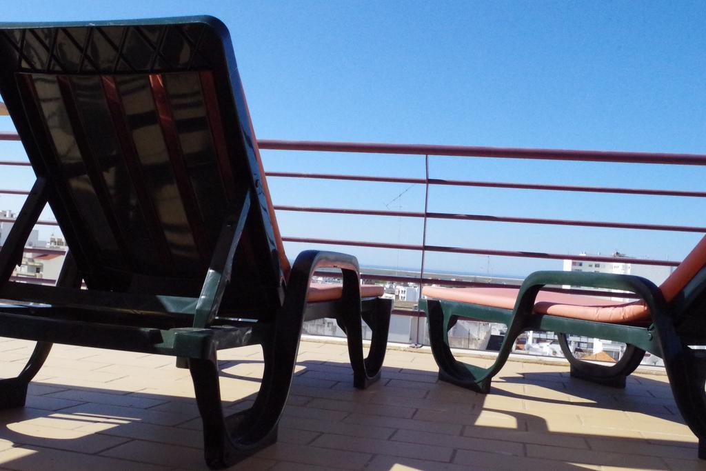 Bellavita City Faro Bagian luar foto