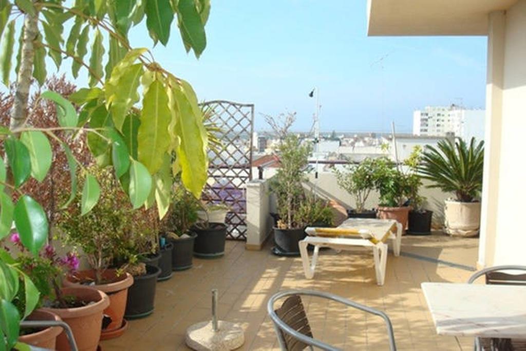 Bellavita City Faro Bagian luar foto